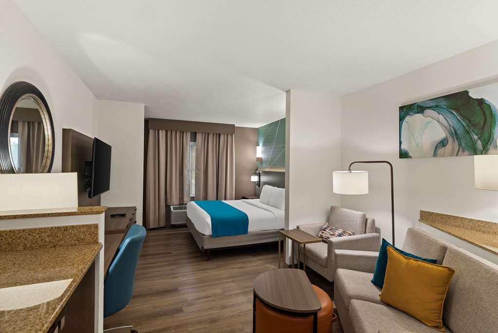 Comfort Suites Vero Beach I-95 Room photo