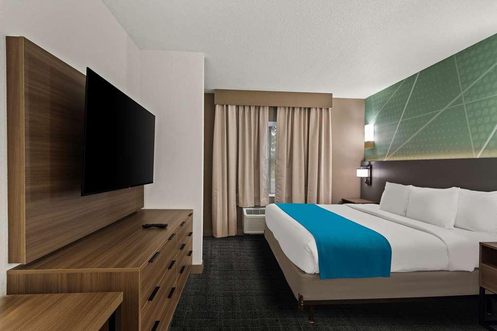 Comfort Suites Vero Beach I-95 Room photo